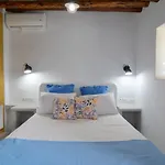 K Vineyard House Aprovaton
